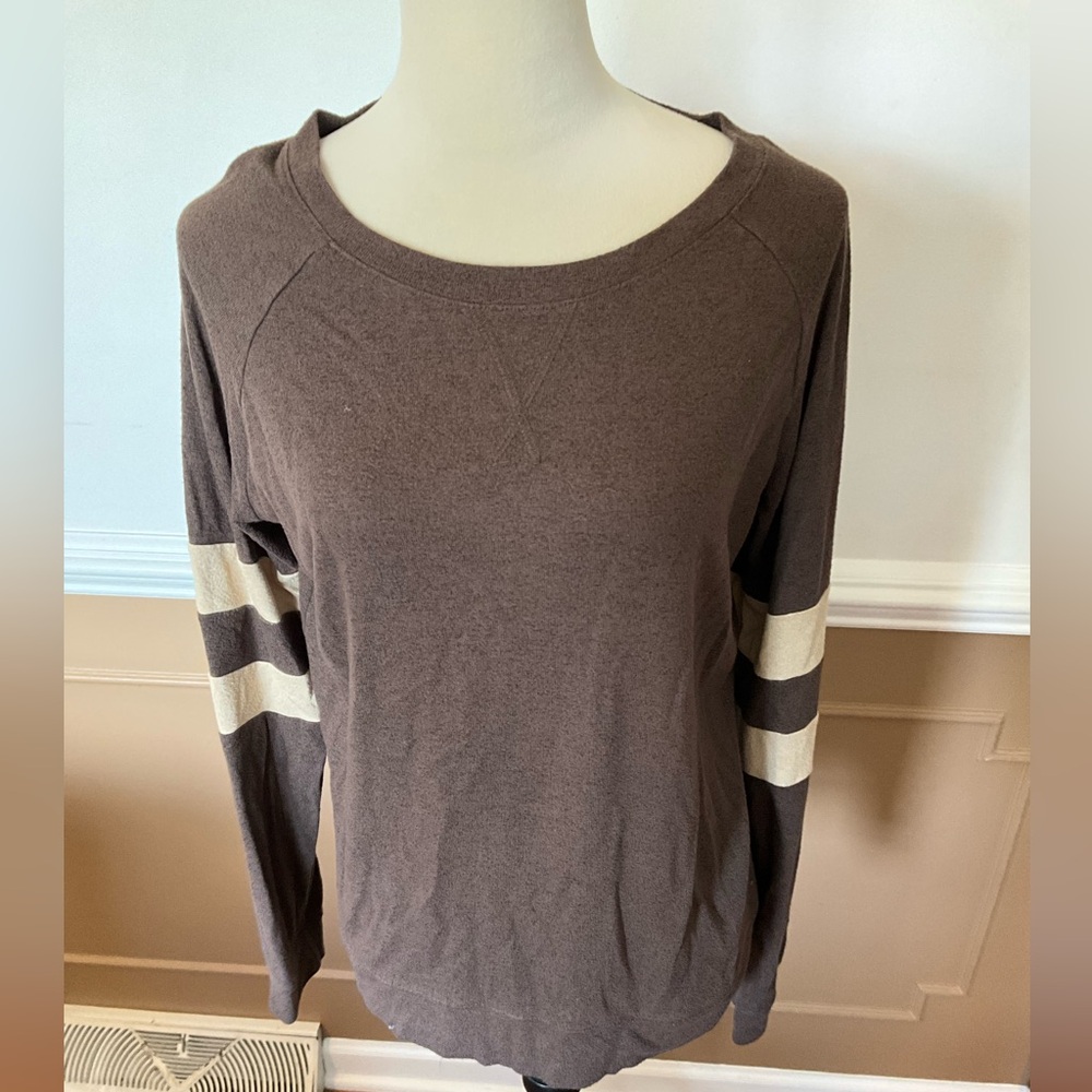 Women’s Brown Long-Sleeve Jersey with Ivory Sleeve Stripes
